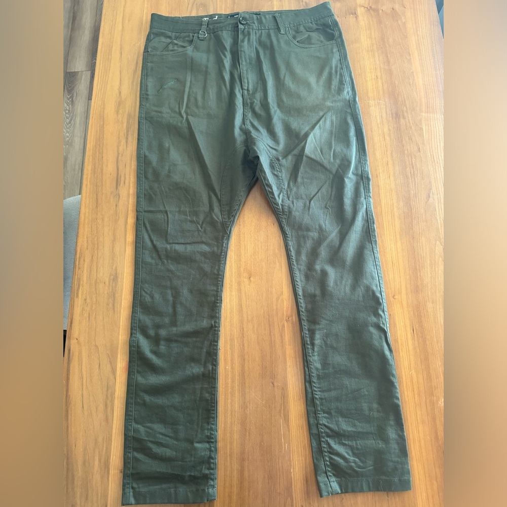 Publish Brand drop crotch harem khaki military pants taper legs men’s size 34